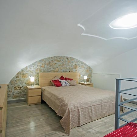 Sirene Holiday Bed & Breakfast Gaeta Exterior photo